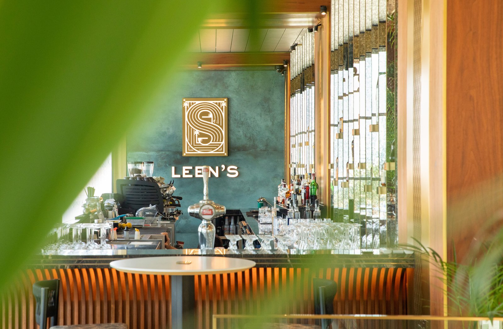 Leen's Dubai Restaurant & Lounge Hakoom Travels